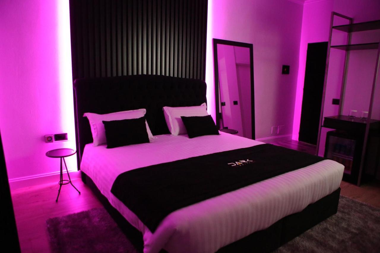 Dark Boutique Hotel Shkoze Exteriér fotografie