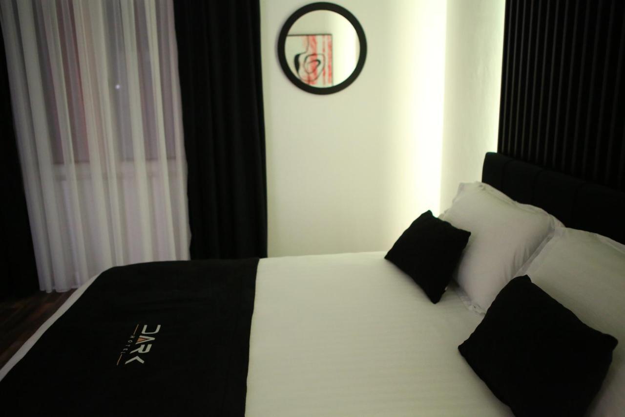 Dark Boutique Hotel Shkoze Exteriér fotografie
